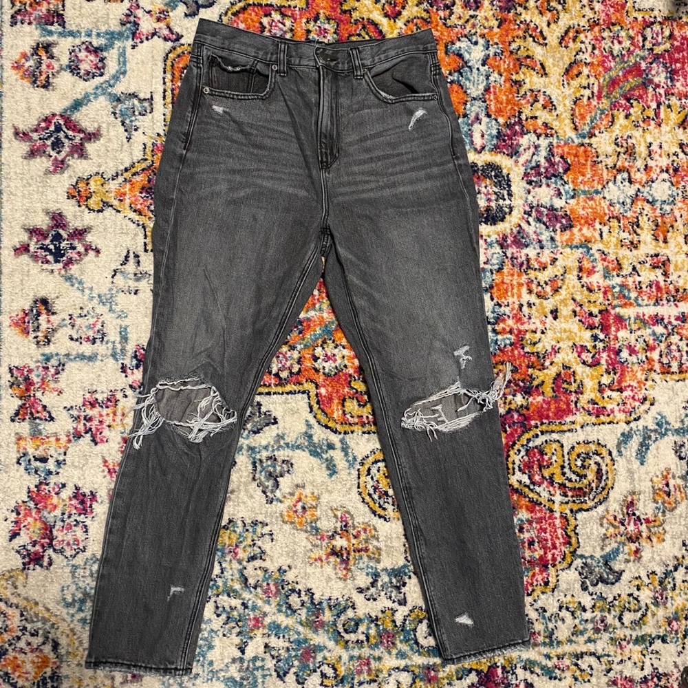 American Eagle Mom jeans